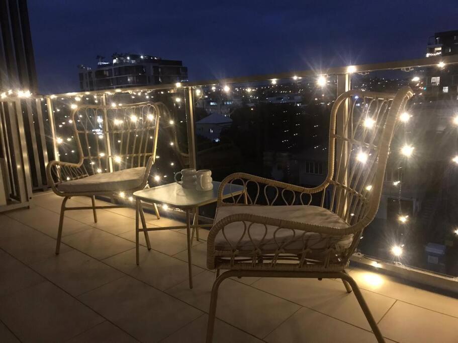 Peaceful One Bedroom With Parking *